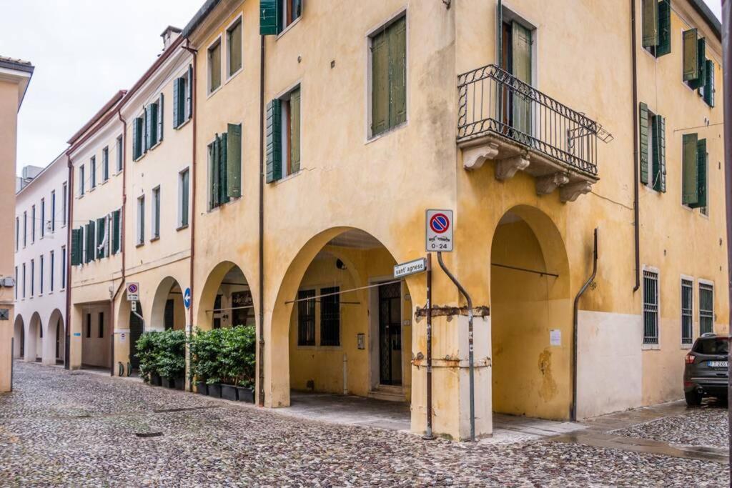 Appartamento A Due Passi Dal Teatro Verdi